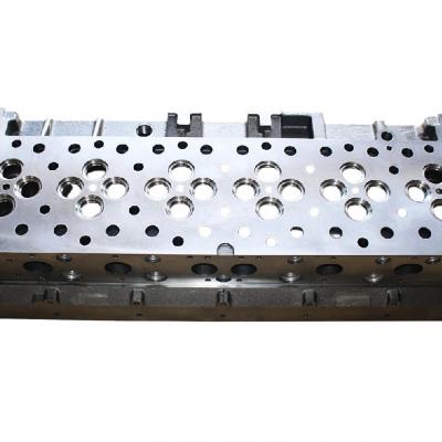 Cummins cylinder head